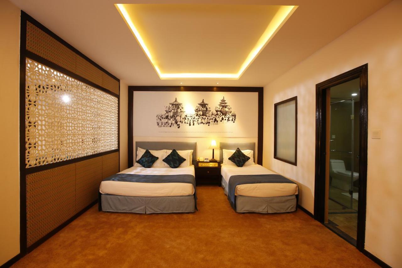 Royal Singi Hotel Kathmandu Exterior photo