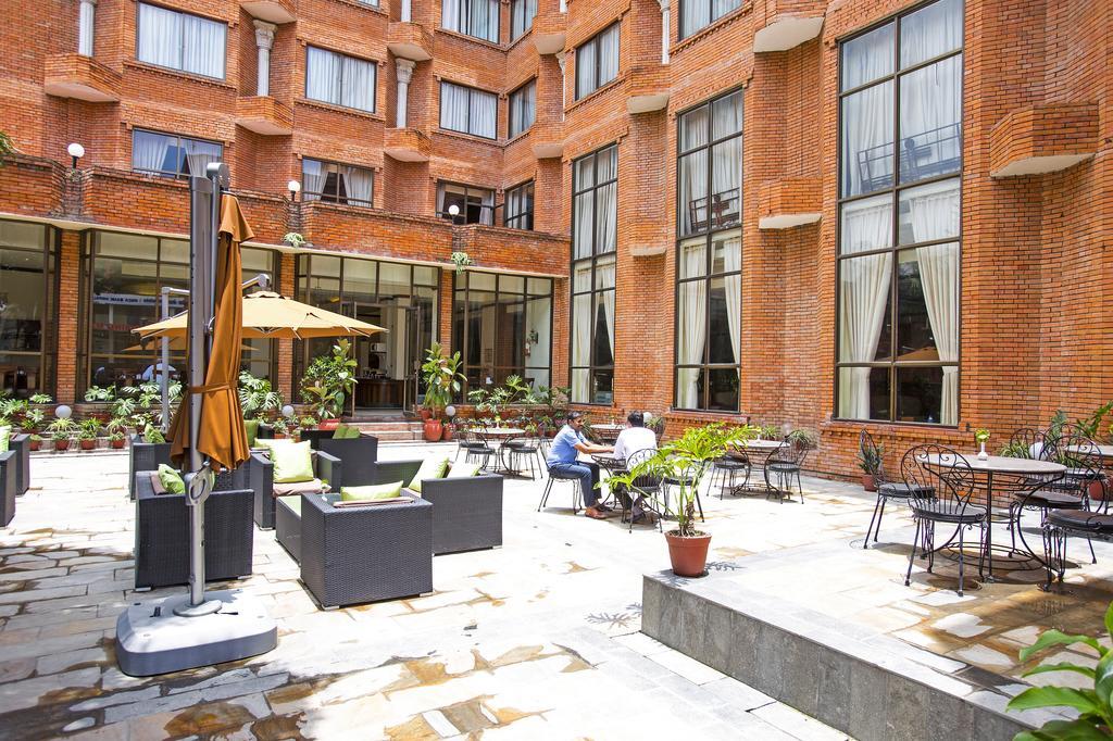 Royal Singi Hotel Kathmandu Exterior photo