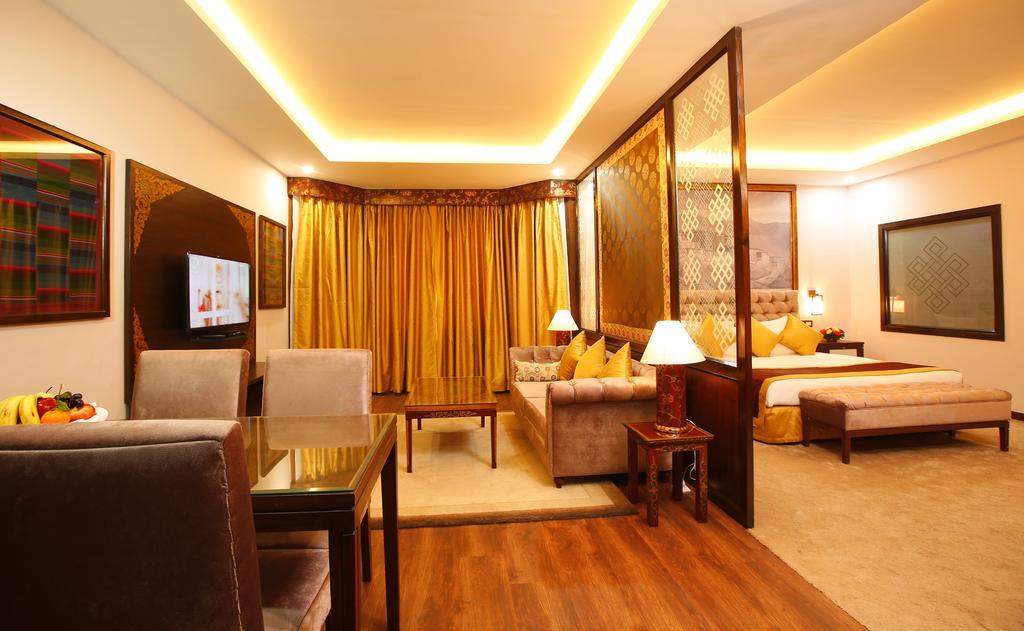 Royal Singi Hotel Kathmandu Exterior photo