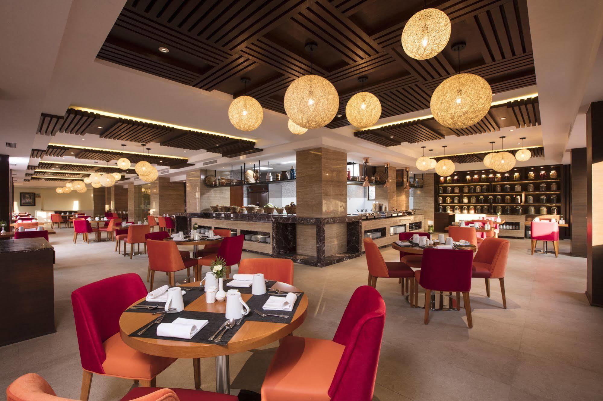 Royal Singi Hotel Kathmandu Exterior photo